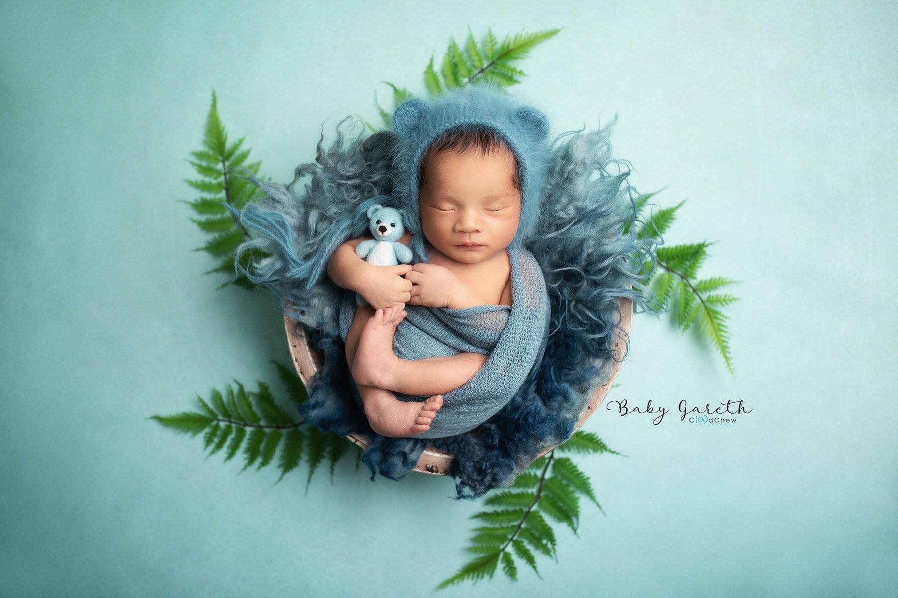simple newborn photo props -
